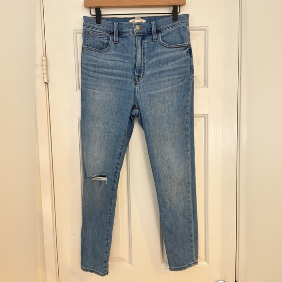 Madewell High-Rise Roadtripper Jeggings in Keele Wash: Knee-Rip Edition size 29P - Picture 3 of 5